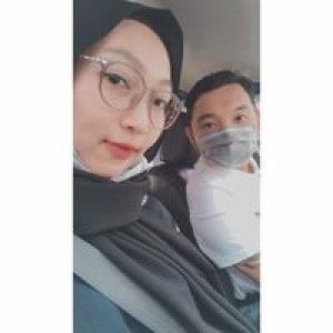 Aprilla Revatinasari profile icon