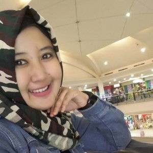 Ria Arista Budhiarti profile icon