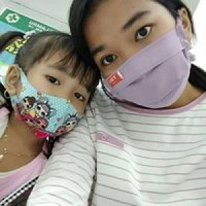 Siti Qomariyah profile icon