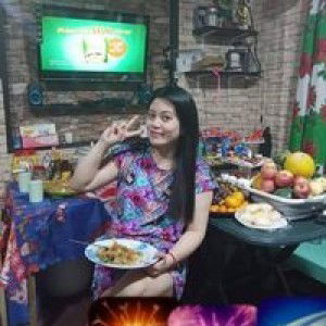 Eliza madera profile icon