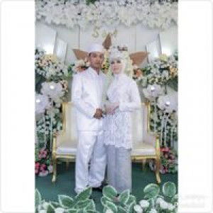 Sri Wahyu profile icon