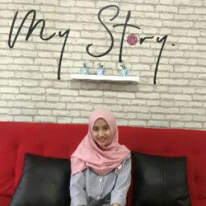 rizki fitri profile icon