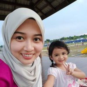 Che Ku Nur Amiza profile icon