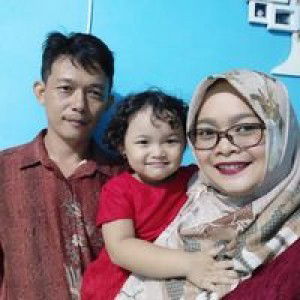 Rizky Wiraswasti Novitasari profile icon