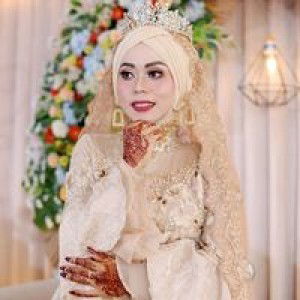 Rizkiyatul Mubarokah profile icon