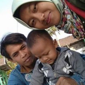 Dewi Setiyaningsih profile icon