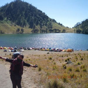 Dwi Risca profile icon