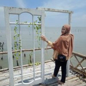 Fitri Endah Sulistyowati profile icon