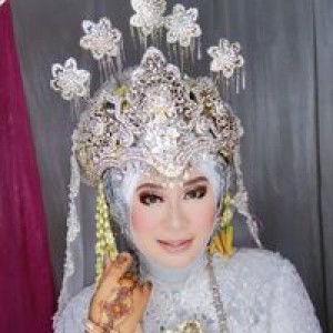 Monica Selvie profile icon