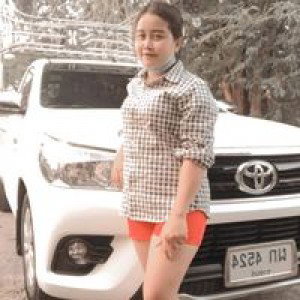 โม เมย์ profile icon