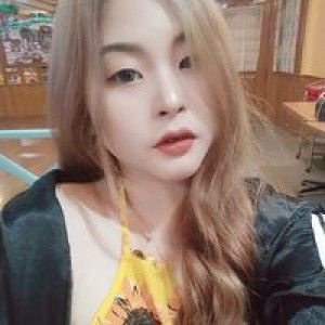 Sara Lynn profile icon