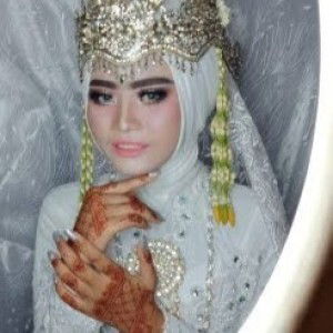 Gilang Handayani profile icon