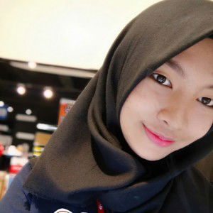 desty putri profile icon