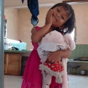 Eka Apriani profile icon