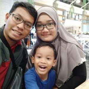 Dwi Marini profile icon