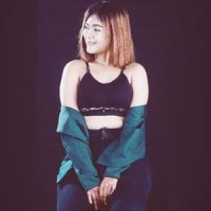 Di Ajeng Ayu profile icon