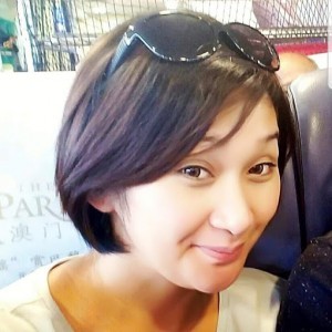 Alva Chariz profile icon