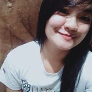 Mhae Carreon profile icon