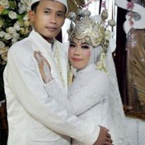 Lyna Marlyna profile icon