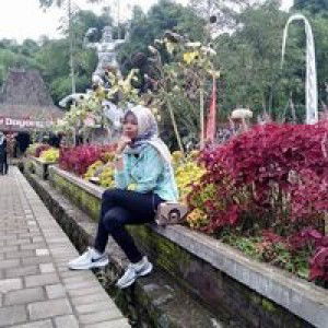 Nenden Inong profile icon