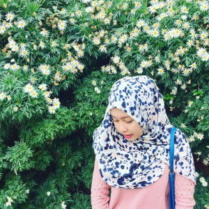 Intan Oktaviani profile icon