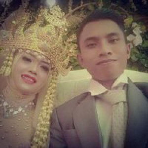 Nell Menell profile icon