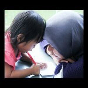 Henny R Puspitaningtyas profile icon