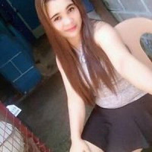 Bea Robles profile icon