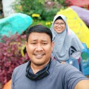 Namaku Luthfiyatul Hiqmah profile icon