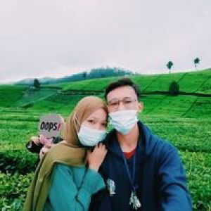 Oktapiani Nur Anisa profile icon