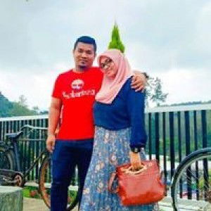 Mimi Ponirin profile icon