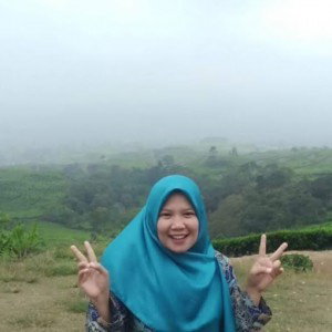 Riska Sari profile icon