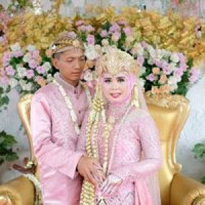 Yuni Nuamoorea profile icon