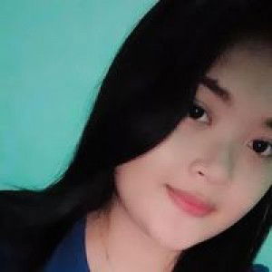 Desy Astiiyan profile icon