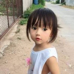 Iella Della profile icon