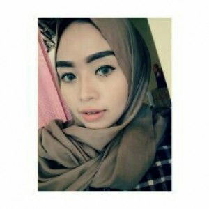 Elly Dwi profile icon