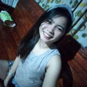 Jellian Rose Cuaterno profile icon