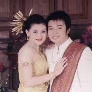 พลอย’ ใส profile icon