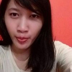 Asti Crismawati profile icon