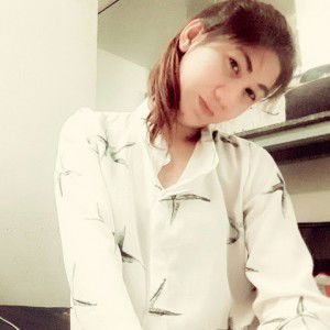 Kat Anoossara profile icon