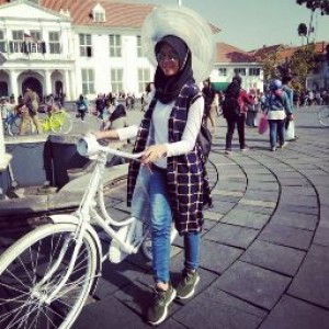 Firma Nur Fitri lestari profile icon