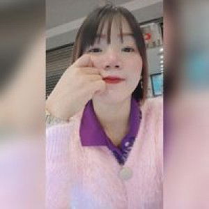 โม' โม่ profile icon