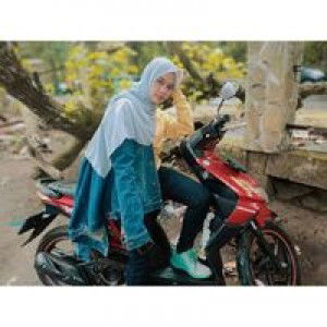 Ayu Annisa profile icon