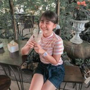 อัย'ย 'วี่ profile icon