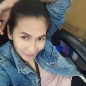 Pathumthip Tiw profile icon