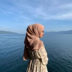 Nina Hasrin profile icon