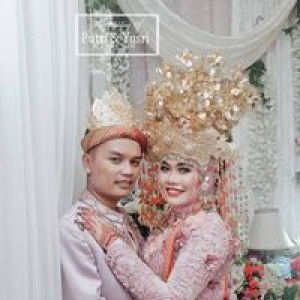 Putri Wulandari profile icon