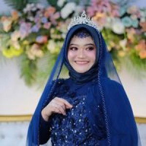 Isnaeni Maulfi Fauziana profile icon