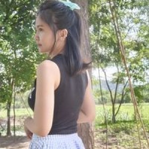 หญิงอ้อย ลั๊ลล๊า profile icon