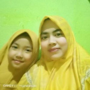 Siti Saripah profile icon